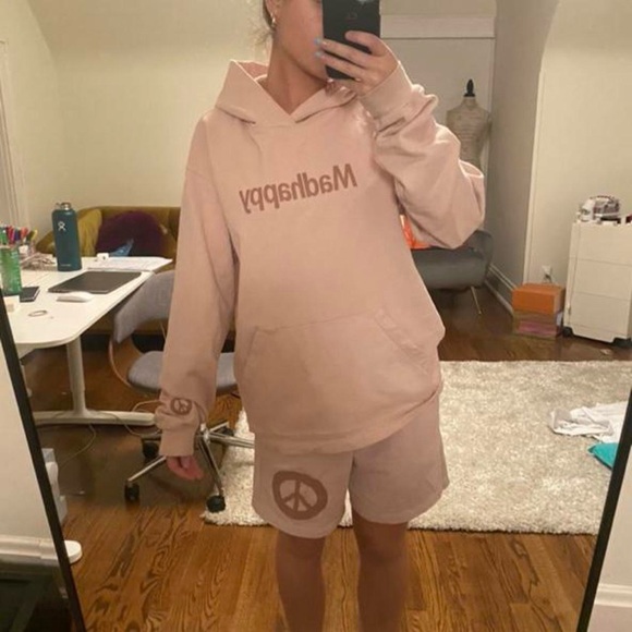 Madhappy Set - Picture 2 of 3